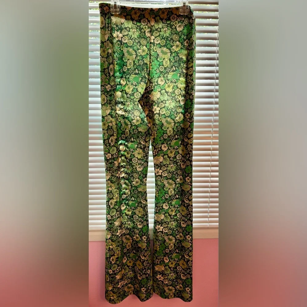 Floral Green Women's Pants - Picture 2 of 6